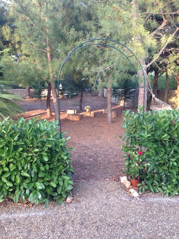 La Dimora Gigante Bed & Breakfast Castellana Grotte Exterior photo