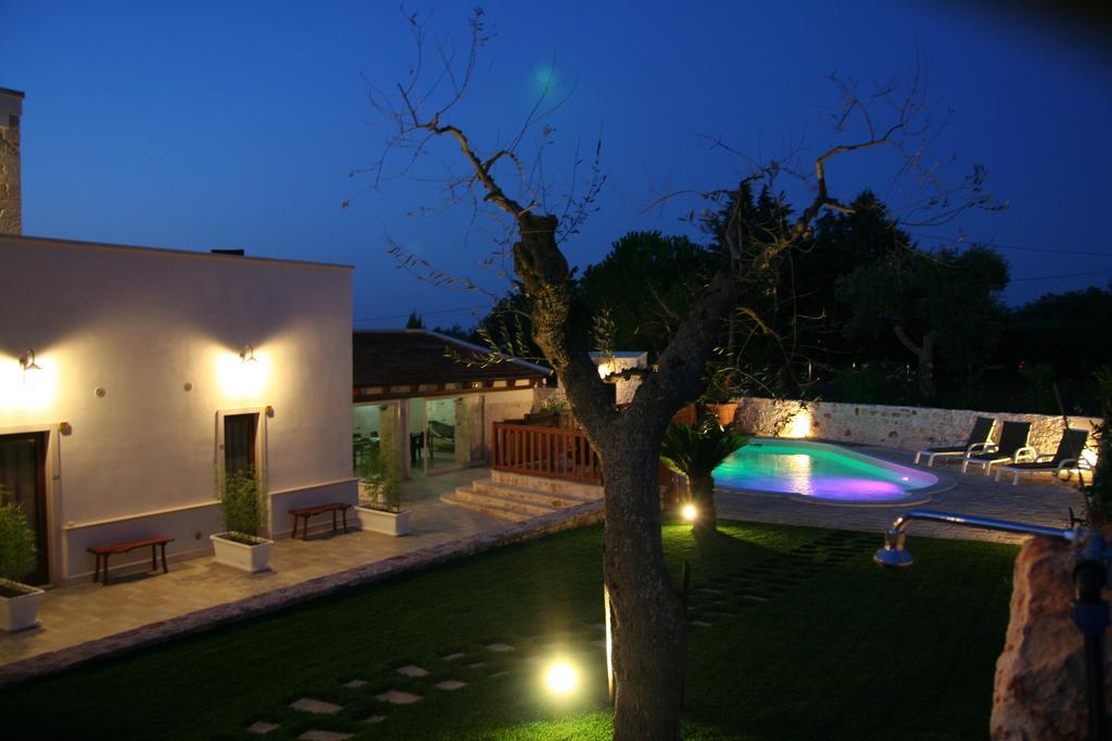 La Dimora Gigante Bed & Breakfast Castellana Grotte Exterior photo