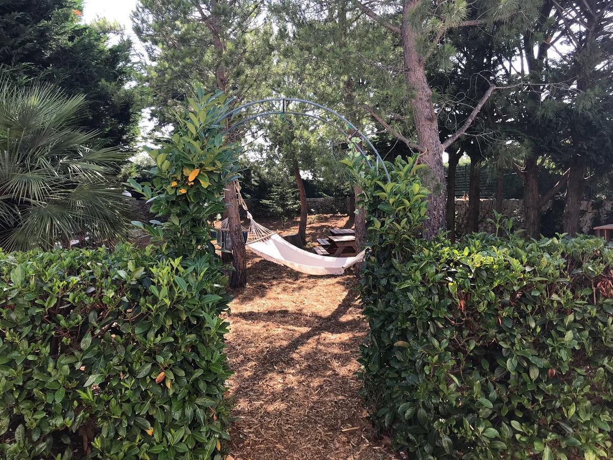 La Dimora Gigante Bed & Breakfast Castellana Grotte Exterior photo