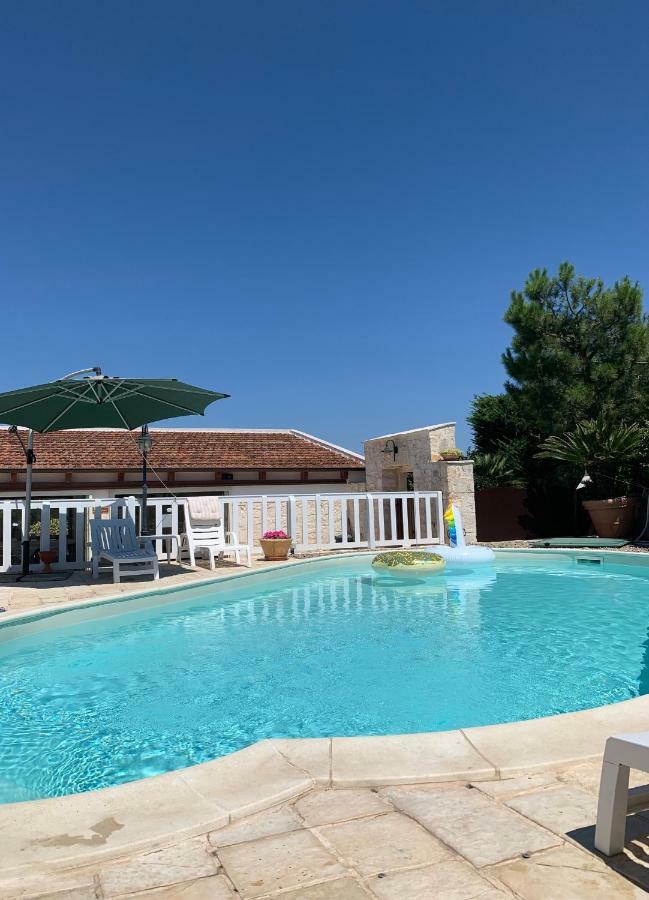 La Dimora Gigante Bed & Breakfast Castellana Grotte Exterior photo